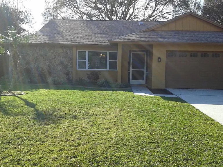 9819 Lema Ct — Photo 2