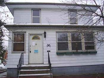 1st image of 1009 White Bear Ave N