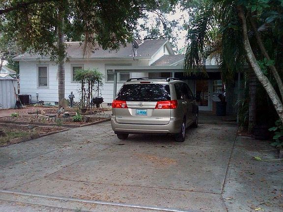 Rear view alley access 