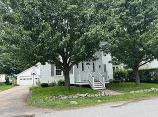 9 Parker St, Exeter, NH 03833