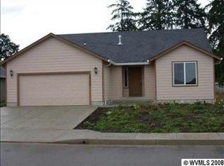 38615 SW Dogwood St, Scio, OR 97374