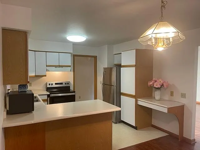 812 N Gammon Rd — Photo 1