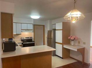 812 N Gammon Rd, Madison, WI 53717