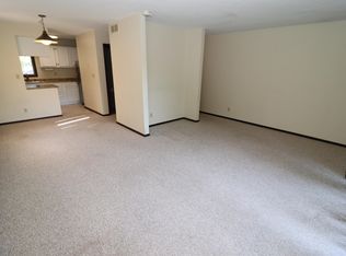 4014 Ontario St, Ames, IA 50014
