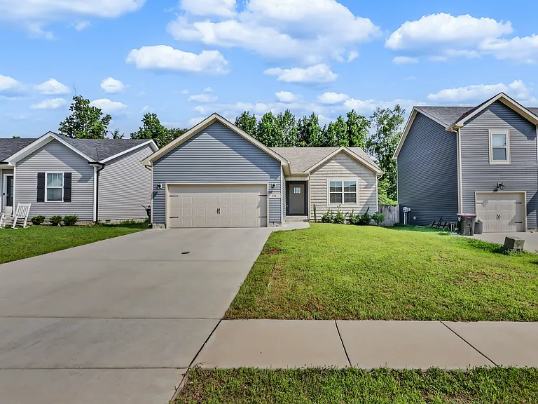 438 Mattingly Dr — Photo 6