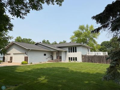1901 25th Ave S, Fargo, ND, 58103