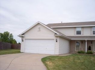 1242 N Franco Ct, De Pere, WI 54115