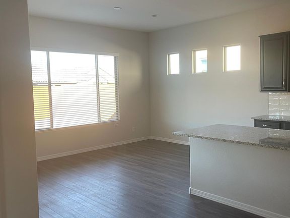Dining area off kitchen
