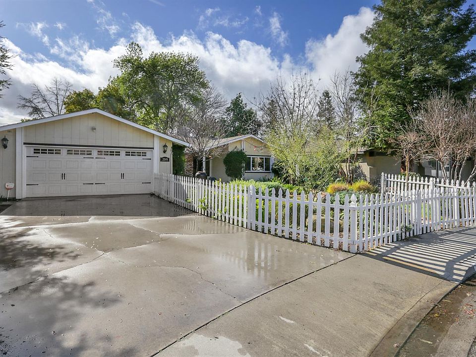 1st image of 3349 W Country Ave
