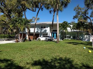 8235 22nd Ave N, Saint Petersburg, FL 33710