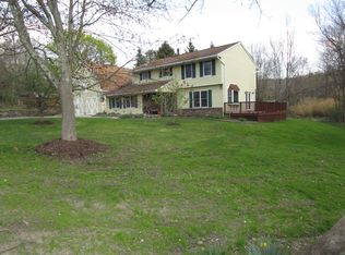10 Pumpkin Hill Rd, Warwick, NY 10990