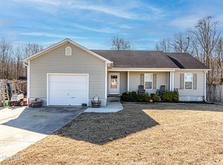 309 Rolling Meadow Ct, Richlands, NC 28574