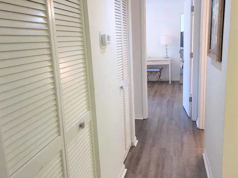 650 Bird Bay Dr E #105 — Photo 29
