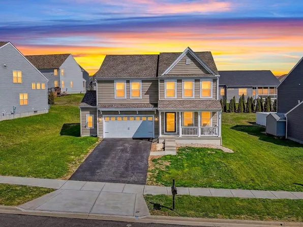 2317 Pine Crest Dr, Lancaster, OH 43130