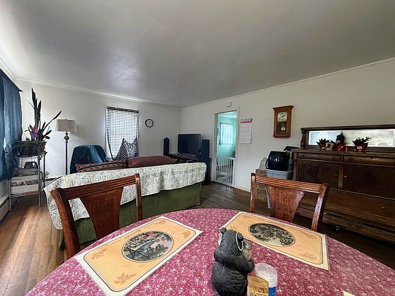 5th image of 168 South Street