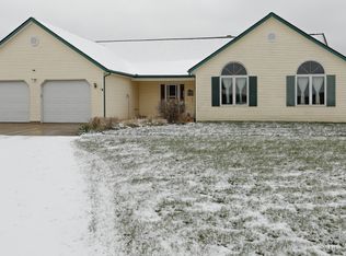 9700 Pine Lake Rd, Delton, MI 49046