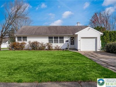 2904 Diamond Ave, Allentown, PA, 18103