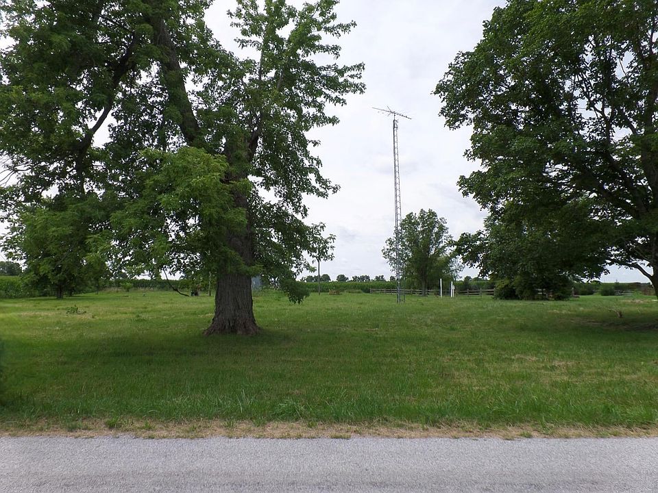 2nd image of 1383 W McCoysburg Rd