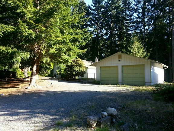 5th image of 11004 Pioneer Dr
