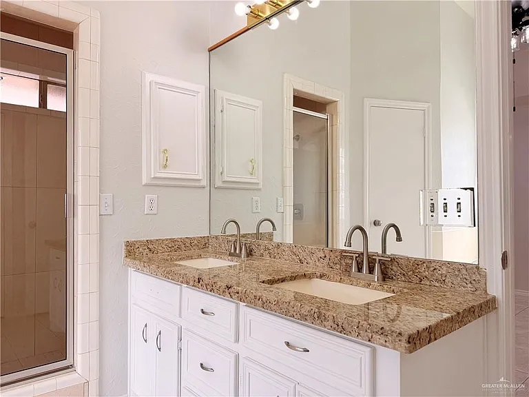 2505 W Sandpiper Ave — Photo 11