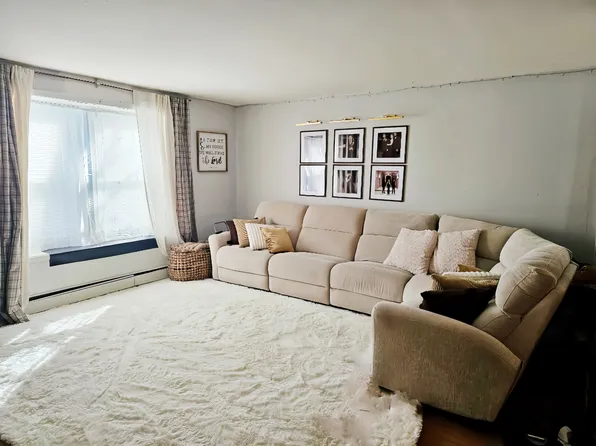 (undisclosed Address), Stanhope, NJ 07874