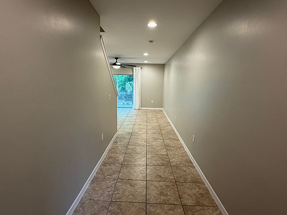 3rd image of 12541 Laurel Cove Dr