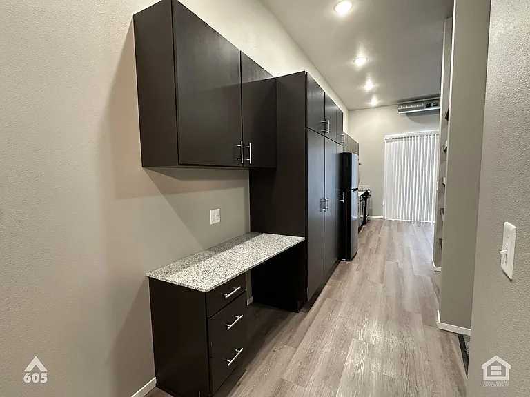 University Hills Village — Photo 126