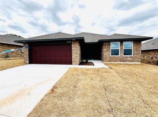 21236 SE 32nd St, Harrah, OK 73045