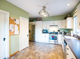 67 Excelsior Ave, Troy, NY 12180