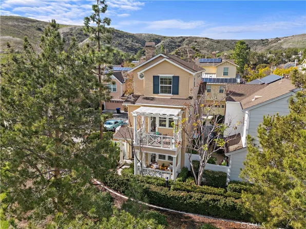 8 Paddock Pl, Mission Viejo, CA 92694