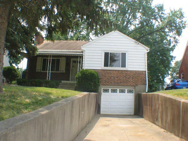 1st image of 271 Forestwood Dr