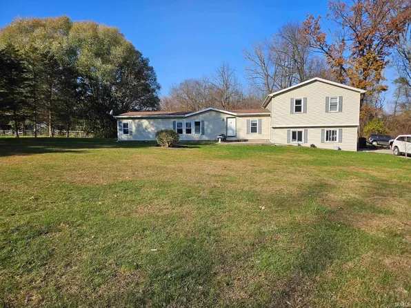 6418 W 100th Rd N, Warsaw, IN 46580