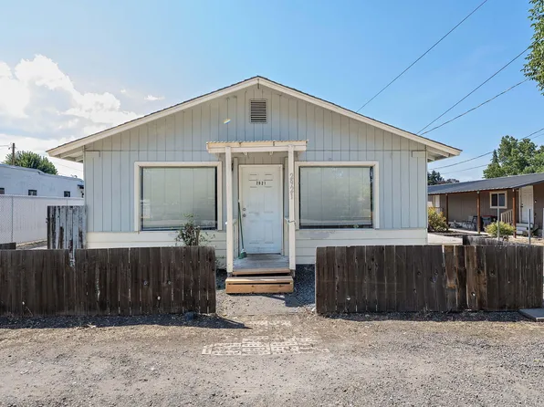 2921 Table Rock Rd, Medford, OR 97501