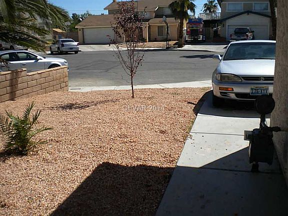 4th image of 3575 Malafia Cir