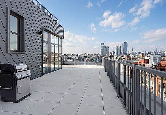 5th image of 625 Driggs Ave APT 6A
