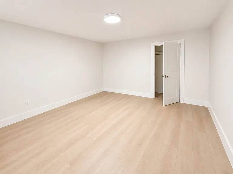 5691 Elizabeth St — Photo 6