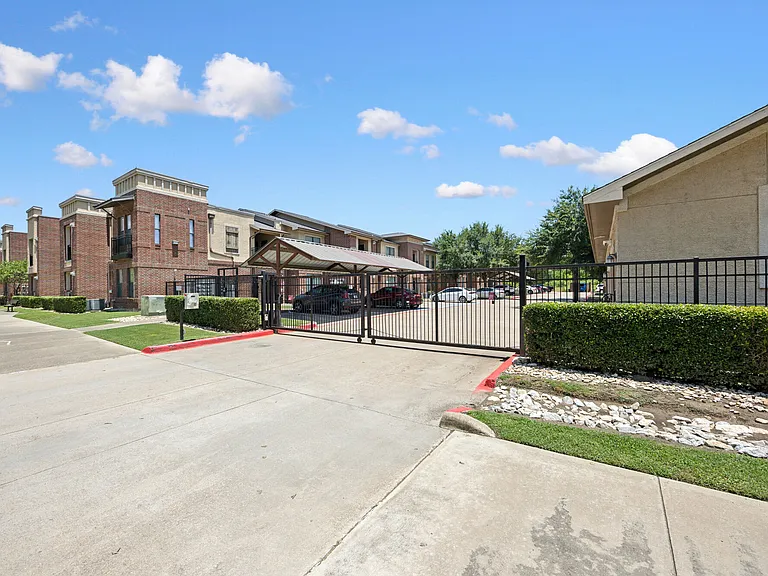 Magnolia Trace — Photo 44