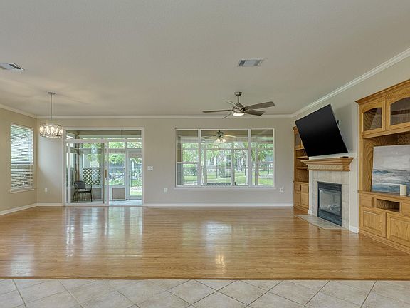 5th image of 107 Liatris Ln