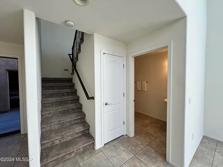 4166 N Fortune Loop — Photo 9