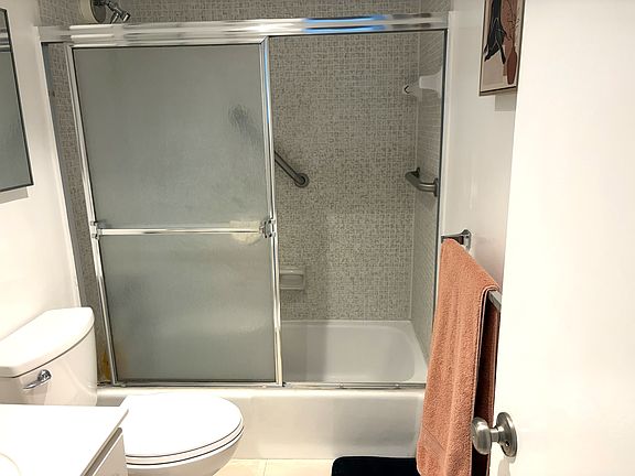 3rd image of 3901 S Ocean Dr APT 11T