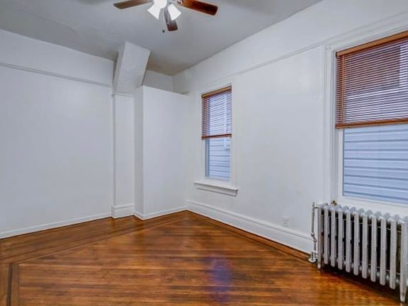 5th image of 232 Harrison Ave Floor 1
