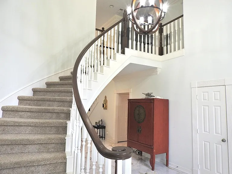 2319 Amber Springs Dr — Photo 11