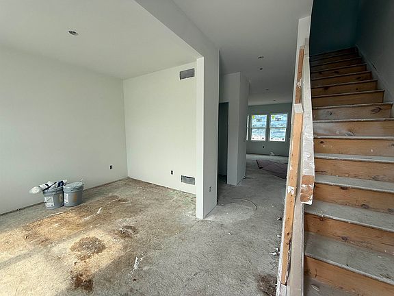 3rd image of 112 Obrien #13