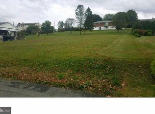 8 1st Ave, Pottsville, PA 17901