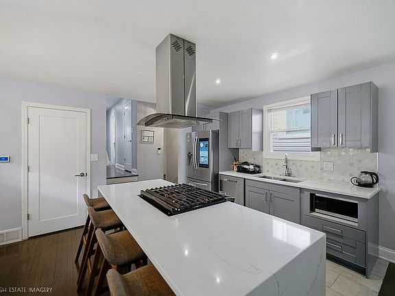 5th image of 1238 W 112th Pl