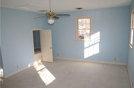 5th image of 4108 Duke Of Gloucester Dr #D