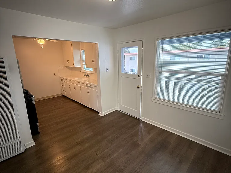 675 Johanna Ave #2 — Photo 2