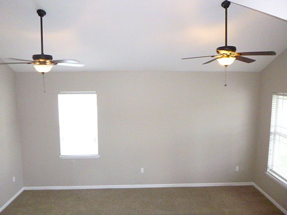 4th image of 3109 Magnolia Meadows Dr