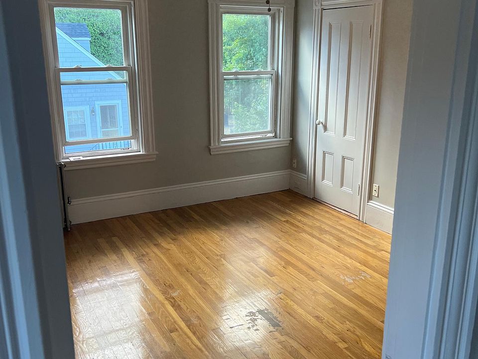 31 Albertina St 2, Quincy, MA 02169 Zillow