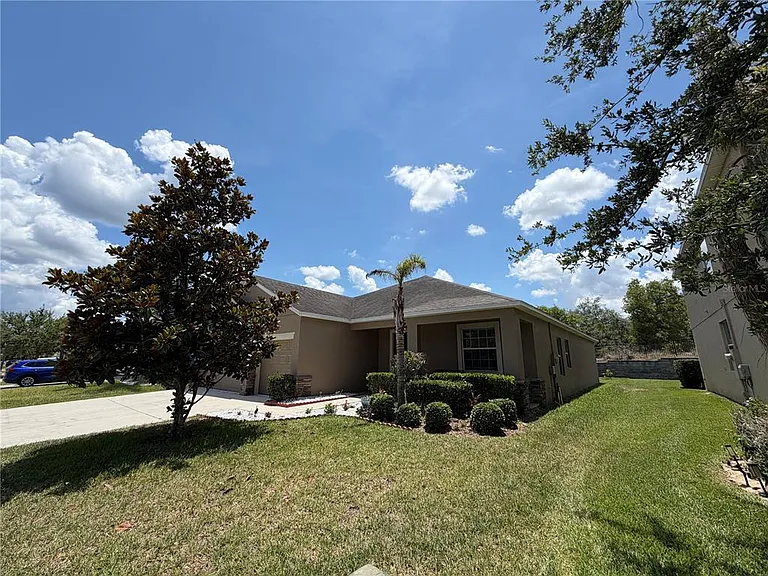 5265 Cortland Dr — Photo 4